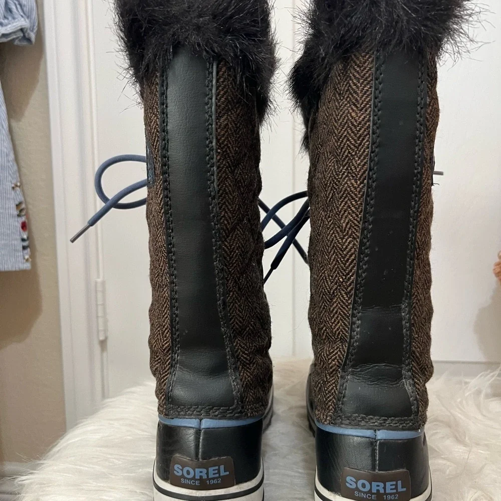 Sorel Toffino Herringbone Boots